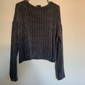 Knit long sleeve crop top